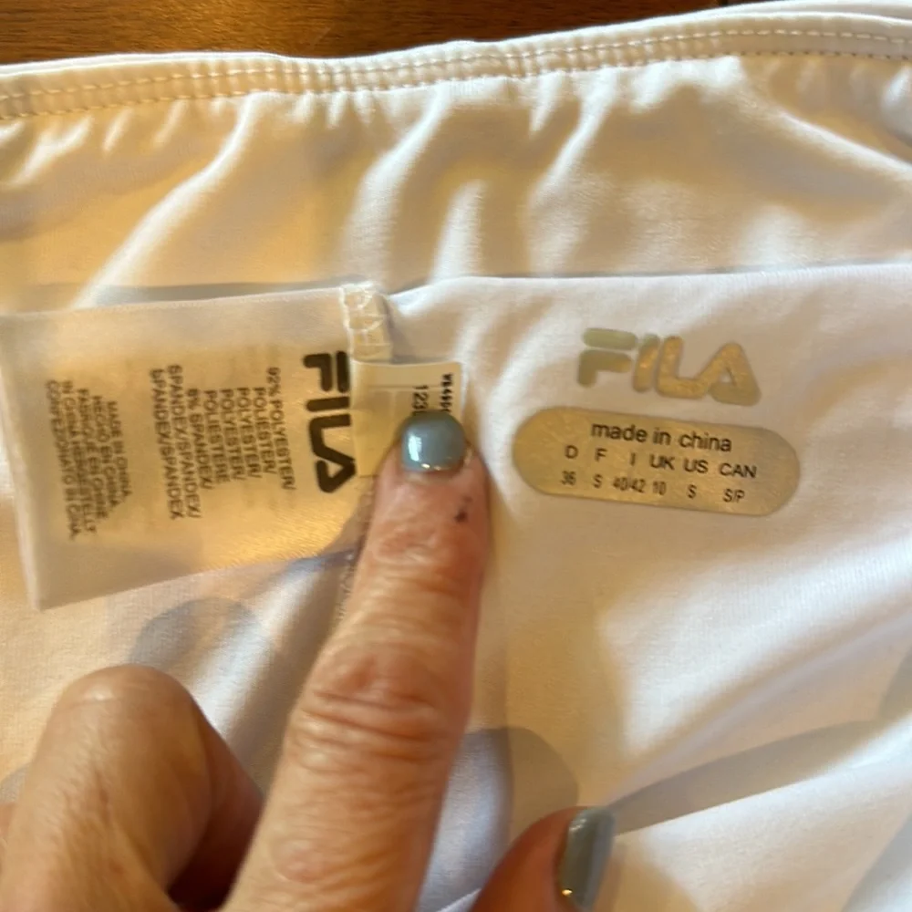 Fila Women’s Sz Small Tennis or Golf Skort White - Picture 6 of 6